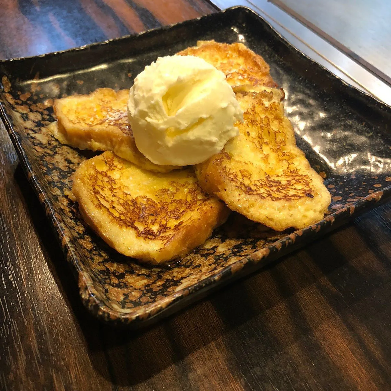 【鉄板フレンチトースト】